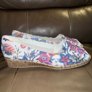 Aerosoles Floral Print open Toe Slipons, Women’s Size 11 M